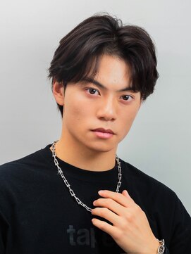 Men’s hair MUNi 恵比寿［メンズ/MENS/メンズカット/メンズパーマ] ナチュラルセンターパートパーマ