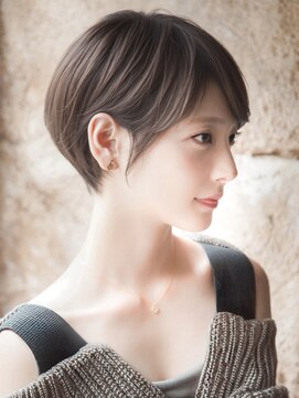 カライング(ing) 大人ショートボブ丸みショートカットマッシュショー ト前髪あり