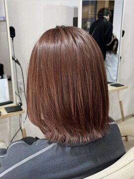 エメヘアデザイン ルイス(Aimer Hair Design Lewis) ピンクベージュ/柔らかカラー/艶髪カラー/ブリーチカラー/弘前市