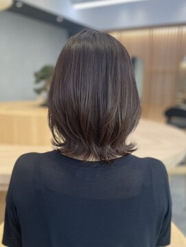 リファインド(REFINED) 軽やかな動きが可愛い外ハネボブ　村田