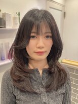 シェリー(Che'ri)&nbsp;レイヤーカット×顔周りレイヤー/和田