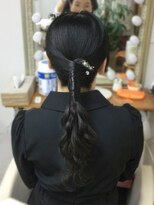 ヘアアンドメイク ゼン ヨコハマ(Hair&Make ZEN YOKOHAMA)&nbsp;艶タイトポニー