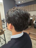 バセット バイ アルター 鎌取店(basset by aL-ter)&nbsp;MEN’S/リバースセンターパート/ニュアンスパーマ/鎌取