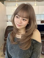 ライン(LINE)&nbsp;韓国風/レイヤー/前髪カット/オリーブ/透明感/ハッシュカット