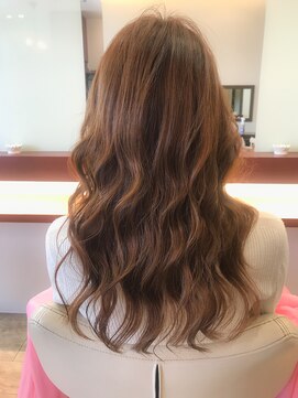 マーリャヘアー(mallia hair) かわいいゆるふわ愛されヘアー