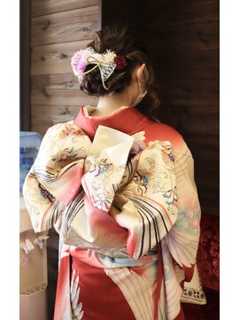 ミックスカール(Mixcurl) 成人式、記念撮影、着付けアップスタイル