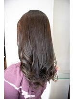 オラ ボーテ(Aura Beaute)&nbsp;セミロング　ウェーブ　シアベージュカラー