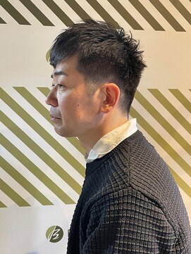 バーバーバー アカバネ(BARBER-BAR AKABANE) 大人の刈り上げスタイル【BARBER-BAR】