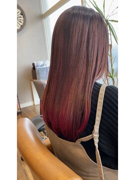 美容室 シェイプ 条里店 ツヤ感ピーチカラー