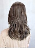 ナチュラルハイライト_くびれヘアツートンカラー_ba370201
