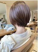 ショートボブ