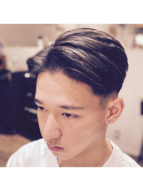 ★center part Fade