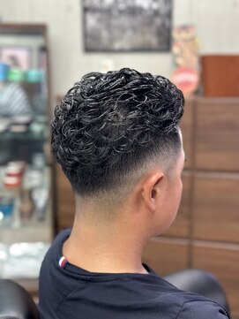 カットクラブヤマダ(CUT CLUB YAMADA) 宮城リョータ風パーマ