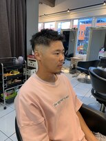 アイズ 海老名(AIZU) フェードカットスキンフェードジェットモヒカン骨格矯正カット