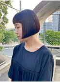 ぱつっとミニボブ