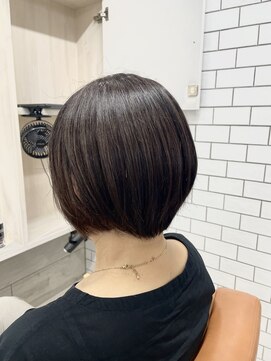 ハツ 橋本(HATSU) 【岩崎】ダークブラウン×丸みボブ