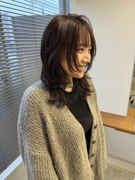 ニュード(niud) ミディアムレイヤー