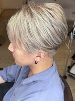 ブレイズヘアー(BLAZEhair) 【ハイトーンカラー】ミルクティブロンド×ブリーチ2回