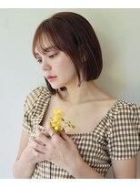 ノーヴェ(Nove) パーソナルカラーイエベ春タイプ 前髪有りミニボブ