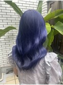 ネイビーブルー