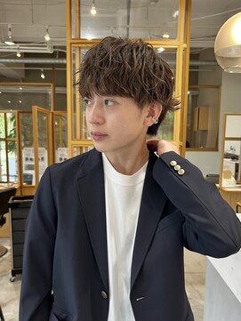 フェリアファム 北千里(FERIA fam) シャドウパーマ