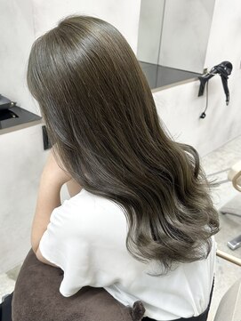 ワンラベストヘアオルシェット(One Lovest Hair olchette) まろやか艶グレージュ/自然な透明感ロング