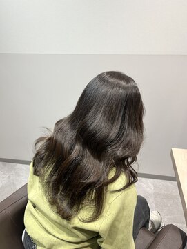 サロウィン 大宮Crest店(SALOWIN) グレージュカラーとゆれるレイヤーカット