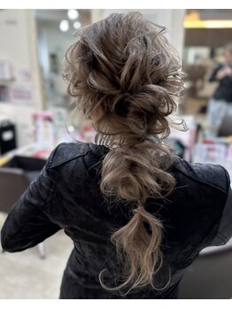 アンテナスクエア 徳島富田町店(ANTENA SQUARE)の写真/超早い！上手い！ヘアセットアップ３３００円