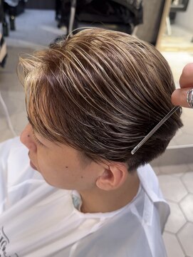 グラマラス GLAMOROUS 筋感芸術メンズハイライト