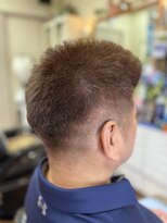 ナチュレヘアー(Nature hair) サイド短め刈り上げスタイル