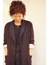 ヘアデザイナーズサロン ジジ(Hair Designers Salon JIJI) 榎並 宏