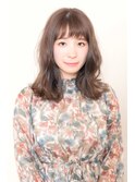 色白さんによく似合う!ピンクベージュ透明感カラー