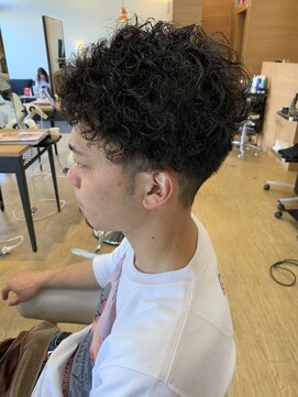 ベルポートヘア(Bellport hair) 刈り上げハードウェーブ