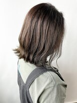 オル(Olu)&nbsp;【MASAYA】オリーブベージュ×切りっぱなしボブ