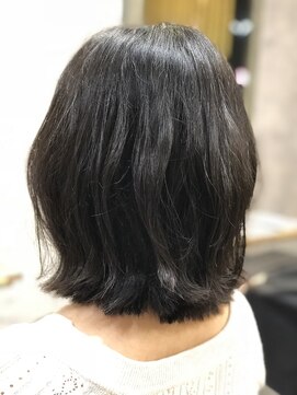 クシュ 所沢東口店(kusyu...) ミントグリーンホワイティアッシュ×ウルフボブ×くせ毛ショート