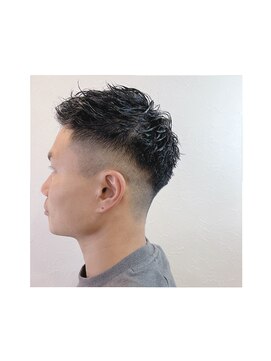 ヘアークリエイションヴィサージュ ツイストフェード