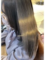 ロアナ 六本木(LOANA ROPPONGI)&nbsp;ダークブルージュ　艶髪　顔回り　似合わせ　髪質改善　【比嘉】