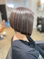 ツムグ 代官山店(TUMUGU) 30代40代50代ミルクティーアッシュチョコレートショートヘア