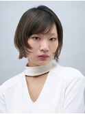 顔まわりレイヤーを入れたミニボブ/アッシュグレージュ