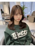 【韓国風】20代、30代◎明るめグレージュ内巻きレイヤーカット
