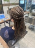 ハーフアップ