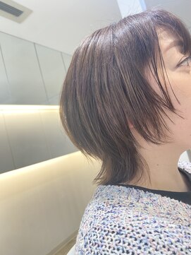 プレフェレプレフェ(prefere prefe) ウルフカット×白髪ぼかしカラー