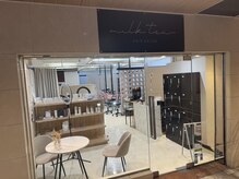 ミルクティー(Milk TEA)の雰囲気（ジャンカラの入ったビルの2階です♪）