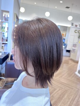 コワファースト  させぼ五番街店(COIFF1RST) ミディアムウルフ×透明感ラベンダーカラー