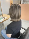 バレイヤージュ/グレージュ/ハイトーンカラー