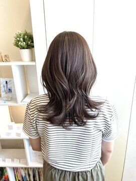 ビフィーノ モーダ 苦楽園店(bifino moda) ミディアムスタイル