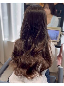 リス バイ ソヨン(Lis by SOYON) 暗めカラー/グランマッシュ/デザインカラー/髪質改善/栄/a126