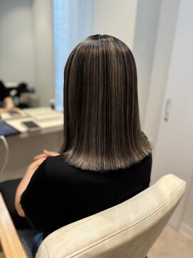 シーク 大森(Seek) ハイライト+N.カラー