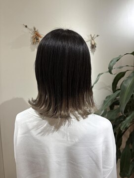 エム インターナショナル 白岡 キュート(EMU international CUTE) 自然な抜け感グラデーション