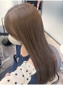 【本松美咲】明るめオリーブベージュ
